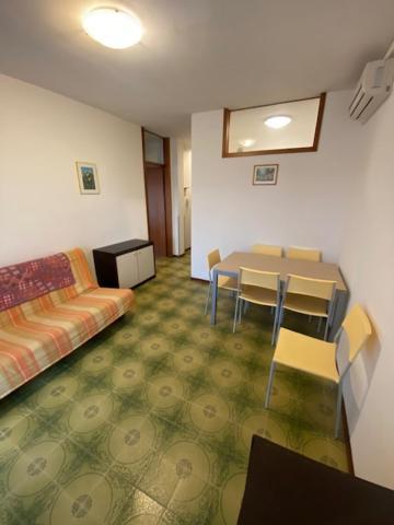 Residence La Meridiana لينانو سابيادورو المظهر الخارجي الصورة